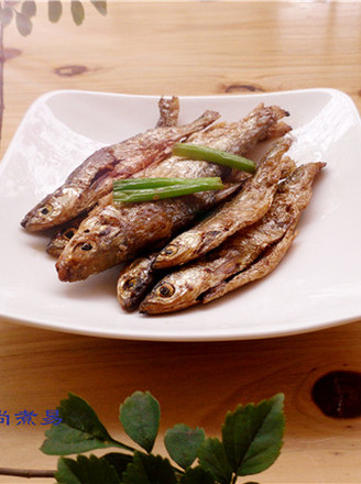 Baked Dried Fish with Scallions