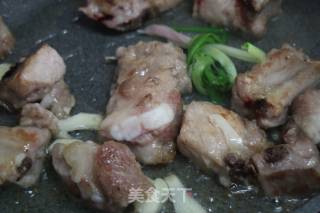 Chestnut and Plum Braised Pork Ribs recipe