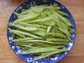 Quick Hand Vegetables-shredded Lettuce Salad recipe