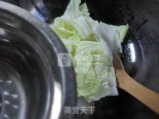 Stir-fried Cabbage with Hot Pepper and Spicy Sausage recipe