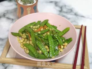 Stir-fried Snow Peas with Corn recipe