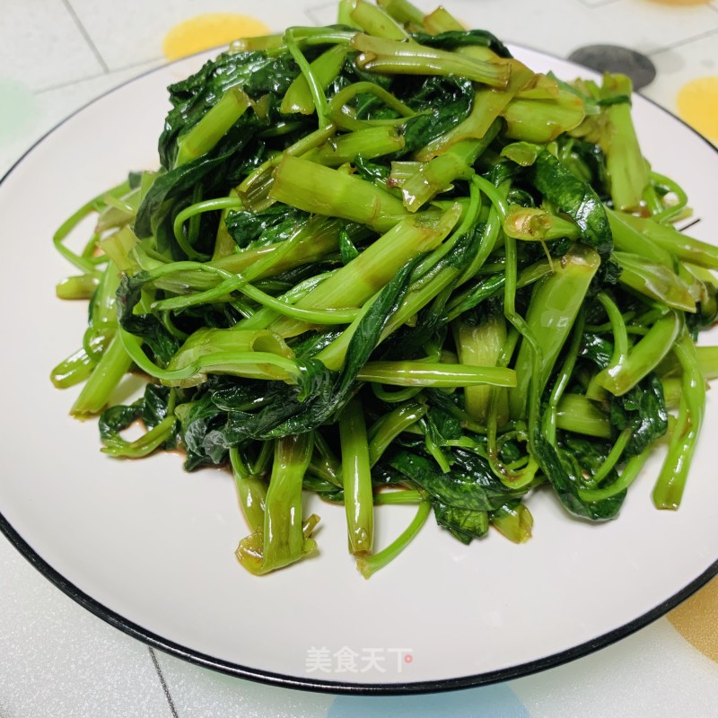 Stir-fried Water Spinach with Southern Milk recipe