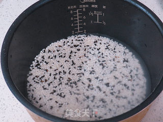 Homemade Delicious Soft Sticky [black Rice Eight-treasure Rice] recipe