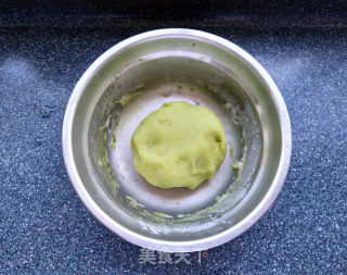 Custard Snowy Mooncakes recipe