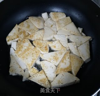 Tofu Stewed with Snow Peas recipe