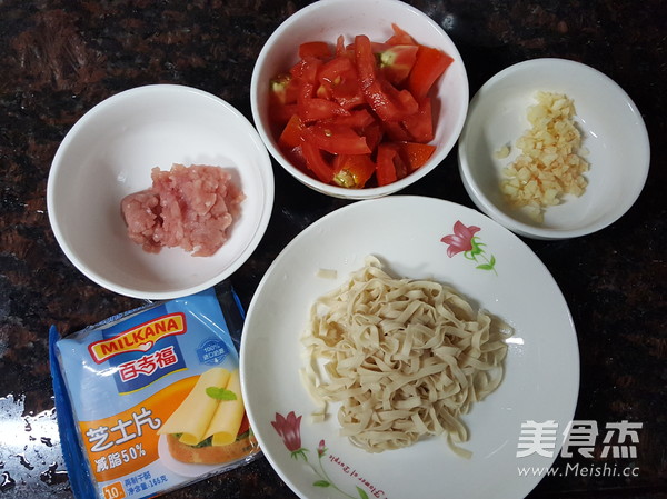 Tomato Cheese Minced Pork Noodles (reduced Fat Version) recipe