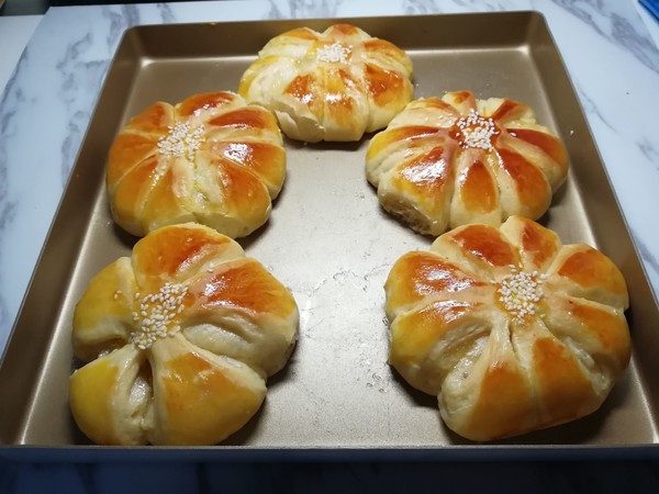 Jam Flower Bread recipe