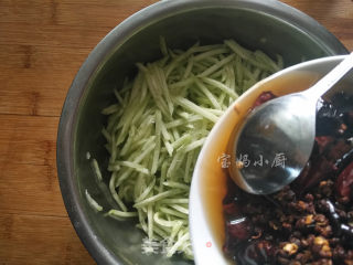 Spicy Shredded Cucumber recipe