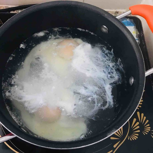 Motherwort Boiled Eggs recipe