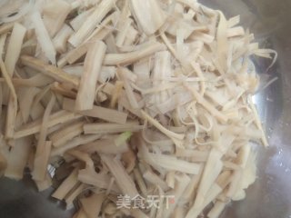 Braised Pork with Bitter Bamboo Shoots recipe