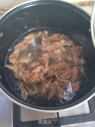Double-pepper Black Bean Sauce Fat Intestines recipe