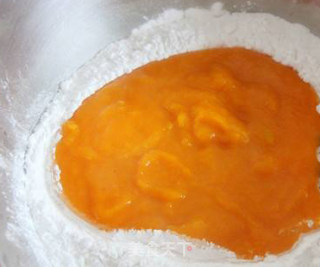 Pumpkin Rose Steamed Buns, Make Three Meals A Day More Romantic recipe