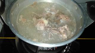 Spare Ribs and White Radish Soup for Health recipe