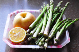 Asparagus and Apple Juice recipe