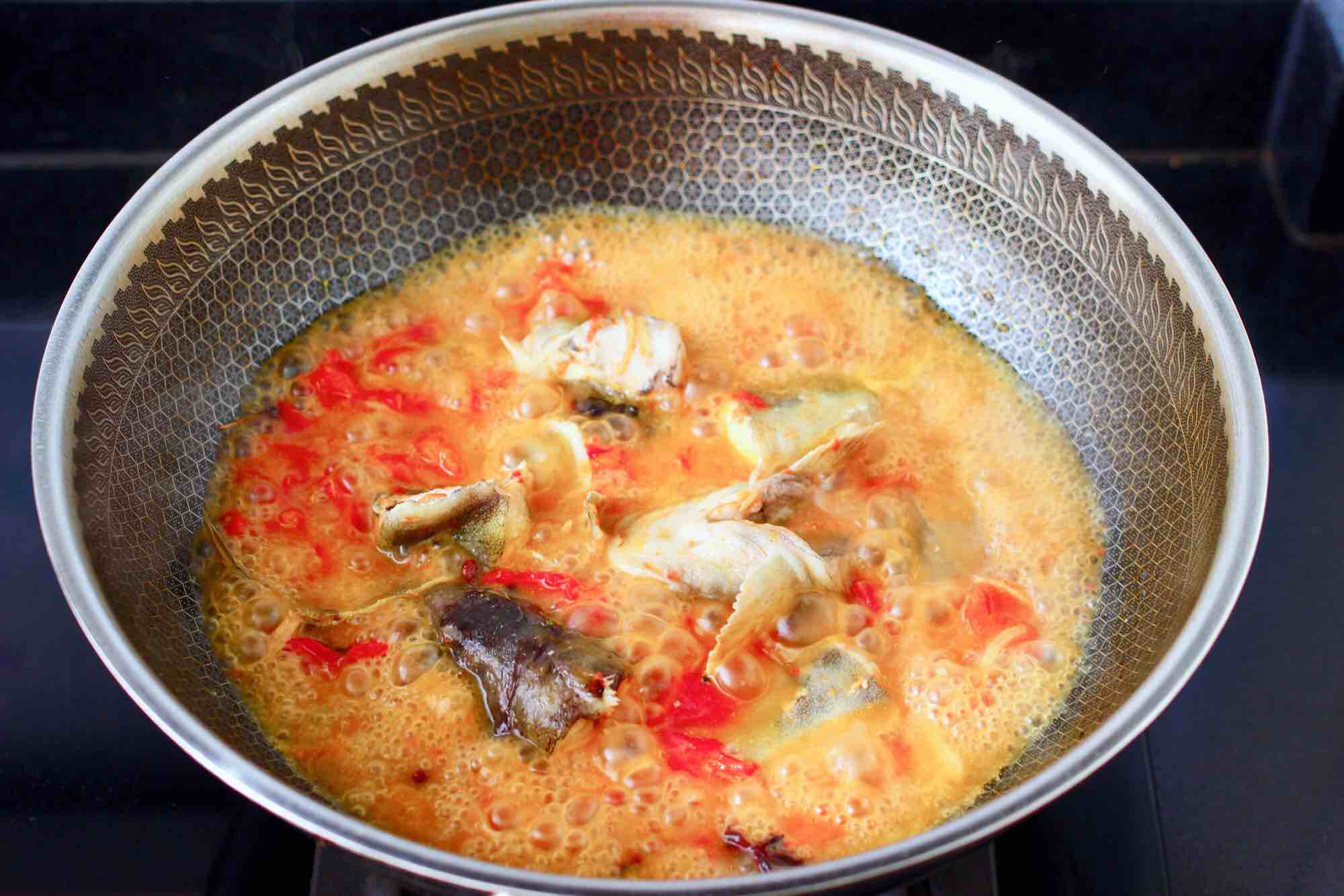 Sour Soup Tomato Sea Catfish recipe