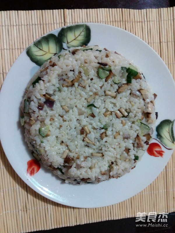 Fried Rice with Tofu and Cucumber recipe