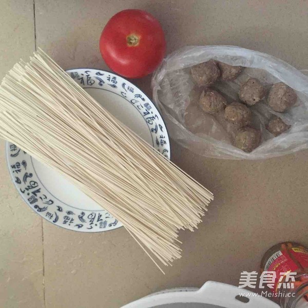 Western Red Pan Beef Ball Noodle Soup recipe