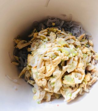 Potato Flour and Shrimp Skin Egg Box recipe