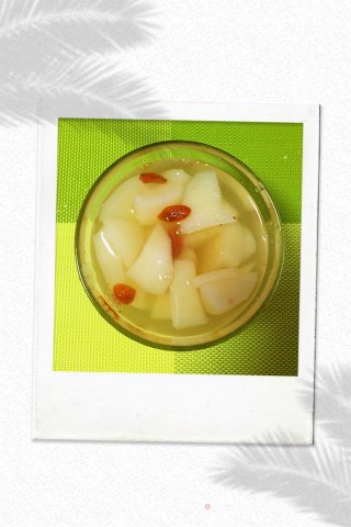 Lycium Barbarum and Pear Soup recipe