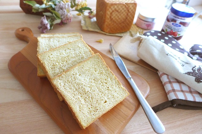 Whole Wheat Yellow Peach Small Toast recipe