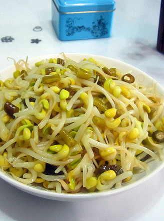 Hot and Sour Soy Sprouts recipe
