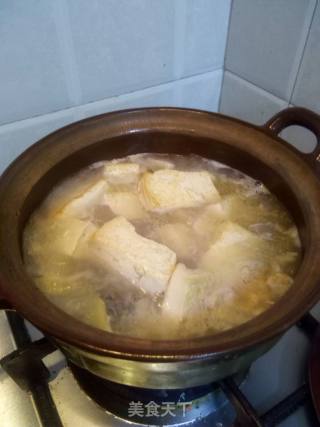 Crucian Tofu Soup recipe