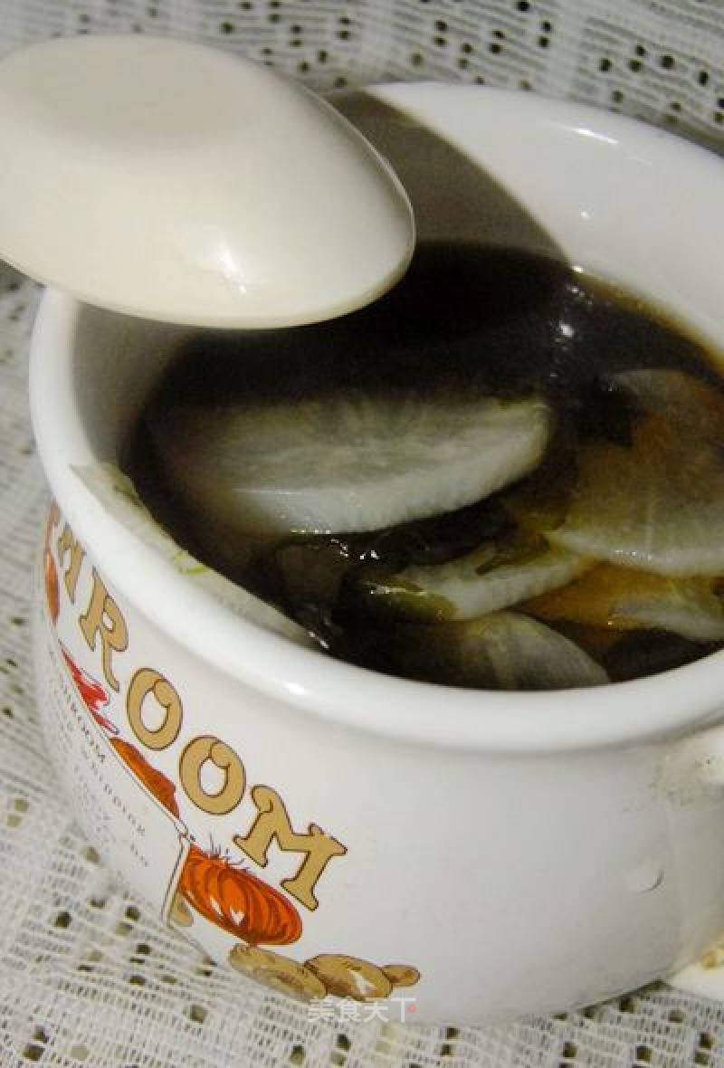 Seaweed and Radish Soup recipe