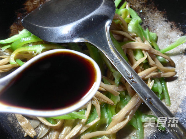 Stir-fried Daylily with Hot Peppers recipe