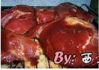 Barbecued Pork with Honey Sauce recipe