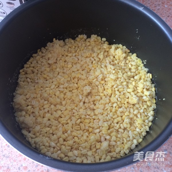 Crispy Mung Bean Cake recipe