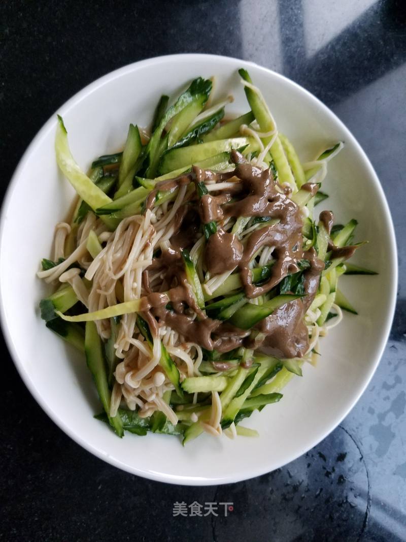 "cold Salad" Cucumber with Enoki Mushroom recipe