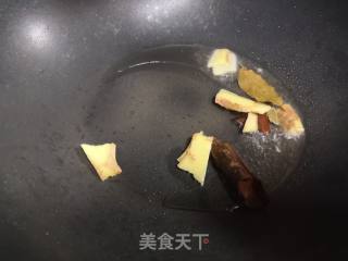 Braised Pork Belly with Taro recipe