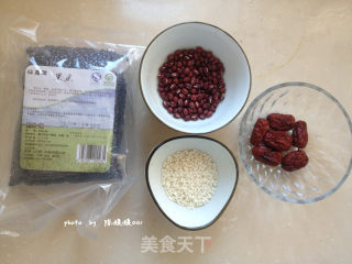 Black Rice, Red Bean and Lotus Seed Congee recipe