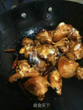 Delicious and Gourmet---lao Gan Ma Roasted Pork Knuckles recipe