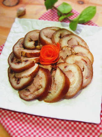 Pork Knuckle with Garlic Sauce recipe