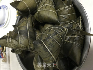 Pork Ribs and Egg Yolk Dumplings recipe