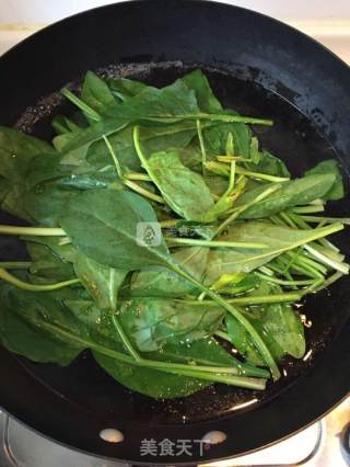 Spinach with Tahini Sauce recipe