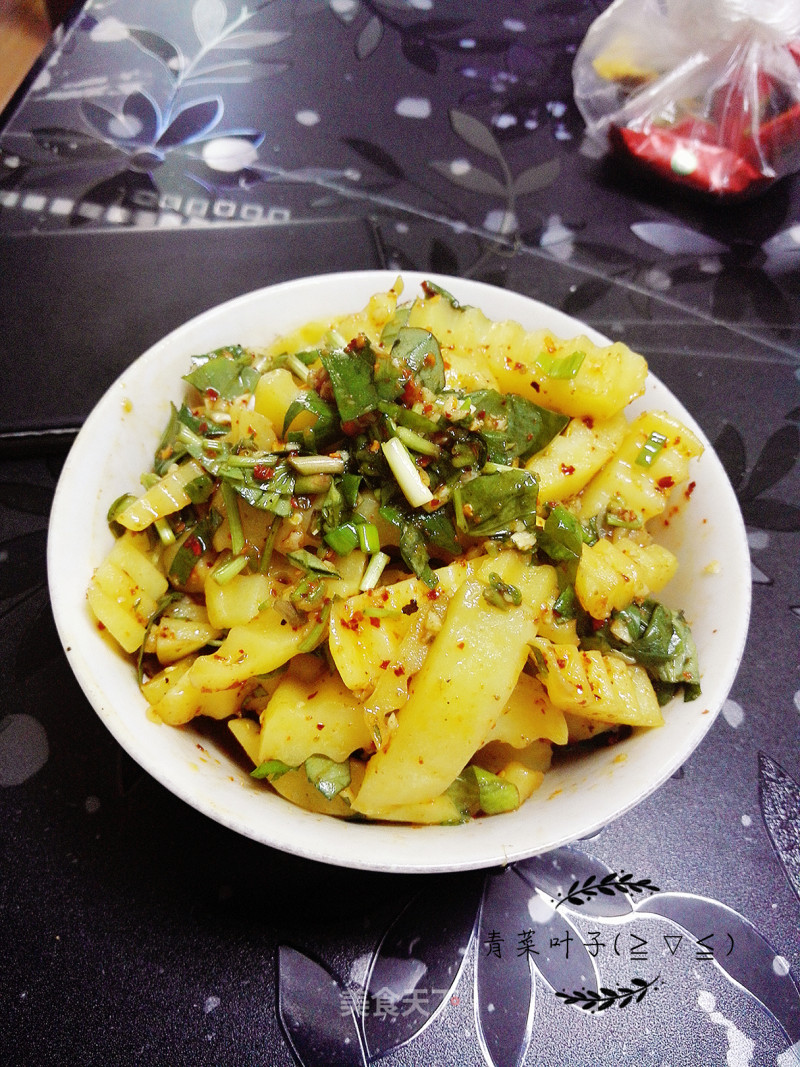 【green Vegetable Leaves】spicy Potatoes recipe