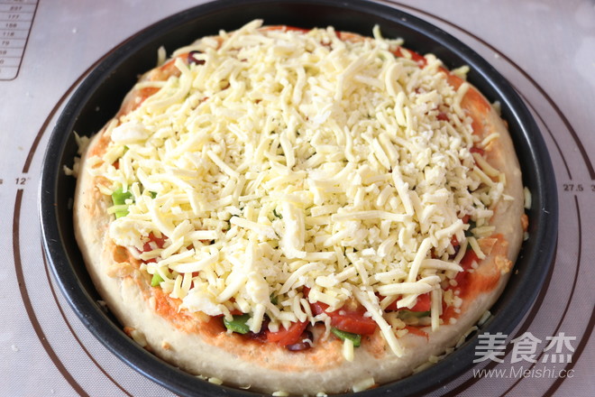 Black Corn Sausage Pizza recipe