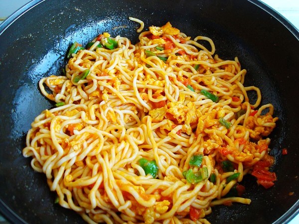 Spicy Egg Stir-fried Strips recipe