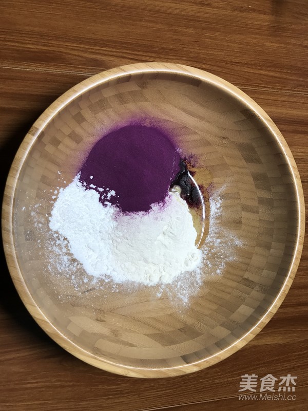 Purple Sweet Potato Mantou recipe