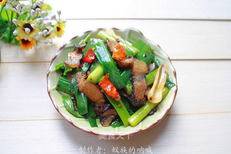 Stir-fried Bacon with Green Garlic