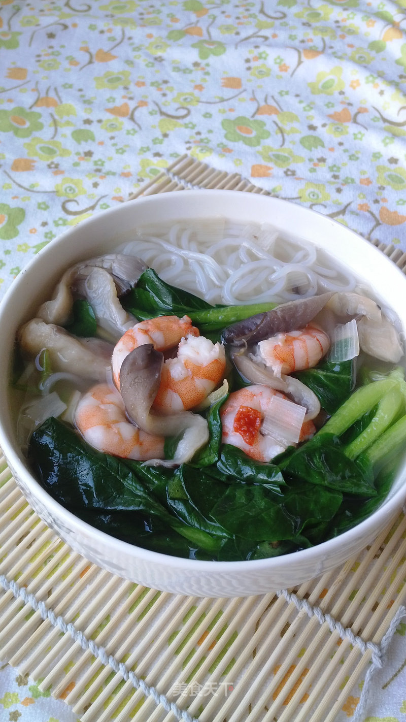 Rice Noodles in Clear Soup recipe