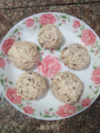 Steamed Mushroom Tofu Meatballs recipe