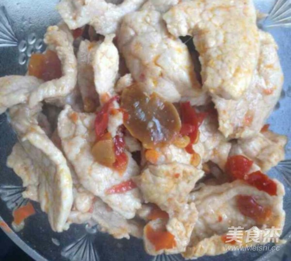 Pork Slices with Bean Curd in Sour Soup recipe