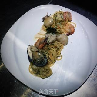 Creamy Seafood Pasta recipe