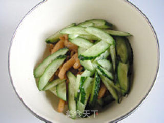 Side Dishes with Wine-cucumber with Chicken Feet recipe