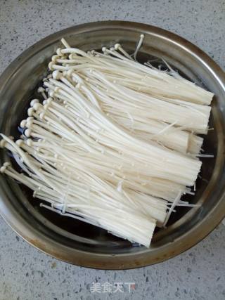 Roasted Bacon and Enoki Mushroom Roll recipe