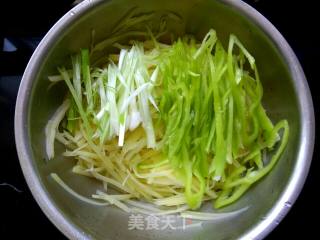 Shredded Potatoes with Hot Peppers recipe