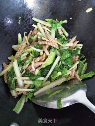 Braised Noodle Rolls with Seafood, Mushroom Milk and Cabbage recipe